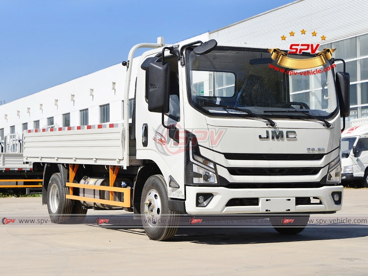 JMC Singal Row Cargo Truck - Front Right Side